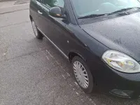 Usata Lancia Ypsilon 69 CV (50 kW) 2010 Nero Utilitaria