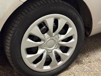 Usata Ford Fiesta Titanium 82 CV (60 kW) 2010 Grigio Utilitaria