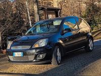 Usata Ford Fiesta 68 CV (50 kW) 2008 Nero Utilitaria