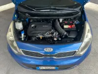 Usado Kia Rio EX 75 HP (55 kW) 2012 Azul Sedan