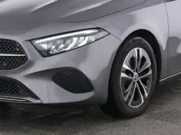Usata Mercedes A180 136 CV (100 kW) 2025 Grigio Berlina