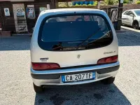 Usata Fiat 600 54 CV (39 kW) 2002 Grigio Berlina