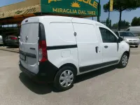 Usata Dacia Dokker 90 CV (66 kW) 2016 Bianco Monovolume