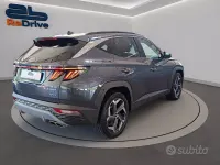 Usata Hyundai Tucson 230 CV (169 kW) 2023 Grigio graphite metalizzato SUV