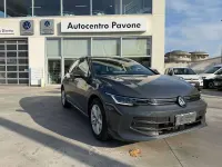 Usata VW Golf VIII Life 116 CV (85 kW) 2025 Dolphin grey met. Berlina