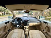 Usata VW New Beetle 105 CV (77 kW) 2008 Bianco Utilitaria