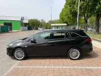 Usata Opel Astra S 110 CV (80 kW) 2017 Nero Station wagon