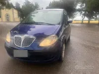 Usata Lancia Musa 101 CV (74 kW) 2008 Blu Monovolume