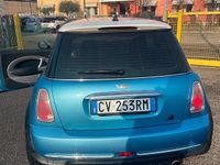 Usata Mini Cooper 116 CV (85 kW) 2005 Blu Utilitaria