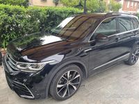 Usata VW Tiguan R-line 150 CV (110 kW) 2023 Nero SUV