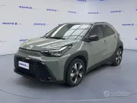 Nuova Toyota Aygo X 92 CV (67 kW) 2026 Verde SUV