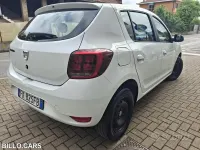 Usata Dacia Sandero Lauréate 90 CV (66 kW) 2017 Bianco Berlina