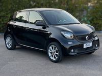 Usata Smart ForFour 71 CV (52 kW) 2018 Nero Utilitaria