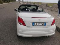 Begagnad Peugeot 207 112 HK (82 kW) 2014 Vit Cab