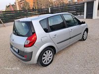 Usata Renault Scénic II 110 CV (80 kW) 2007 Monovolume