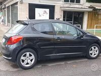 Usata Peugeot 207 70 CV (51 kW) 2008 Nero Berlina
