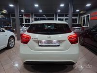 Usata Mercedes A180 109 CV (80 kW) 2016 Bianco Berlina