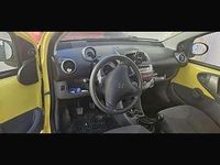 Usata Peugeot 107 68 CV (50 kW) 2007 Giallo Utilitaria