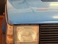 Usata Fiat 750 34 CV (25 kW) 1989 Blu Berlina