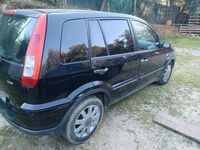 Usata Ford Fusion 68 CV (50 kW) 2010 Nero Utilitaria