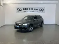 Usata VW Tiguan Allspace R-line 150 CV (110 kW) 2022 Grigio SUV