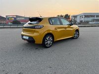 Usata Peugeot 208 Active 101 CV (74 kW) 2023 Giallo Utilitaria