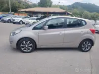 Usata Hyundai ix20 Xpossible 90 CV (66 kW) 2017 Grigio Utilitaria