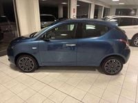 Usata Lancia Ypsilon 69 CV (50 kW) 2022 Blu/azzurro Utilitaria