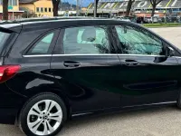 Usata Mercedes B180 Business 109 CV (80 kW) 2018 Nero Utilitaria