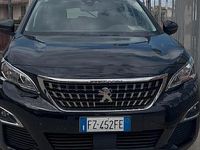 Usata Peugeot 3008 130 CV (95 kW) 2019 Nero SUV