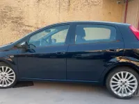 Usata Fiat Punto Easy 75 CV (55 kW) 2012 Bluazzurro Utilitaria