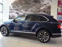 Usata Bentley Bentayga 608 CV (447 kW) 2016 Blu/azzurro SUV