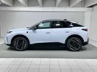 Usata Peugeot e-3008 GT 156 kW (213 CV) 2024 Bianco okenite SUV