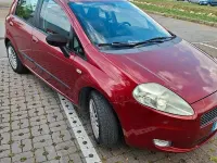 Usata Fiat Grande Punto 65 CV (47 kW) 2006 Rosso Utilitaria