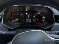 Usata Renault Clio V Intens 86 CV (63 kW) 2020 Grigio Berlina
