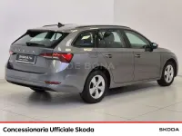 Usata Skoda Octavia Executive 116 CV (85 kW) 2022 Grigio Station wagon