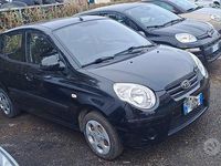 Usata Kia Picanto 65 CV (47 kW) 2009 Nero Utilitaria