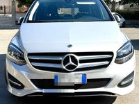 Usata Mercedes B180 109 CV (80 kW) 2018 Monovolume