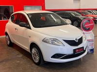 Usata Lancia Ypsilon S 95 CV (69 kW) 2016 Bianco Utilitaria