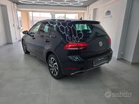 Usata VW Golf VII 116 CV (85 kW) 2019 Nero Utilitaria
