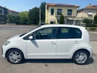 Usata VW up! 90 CV (66 kW) 2017 Marrone Utilitaria