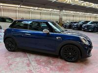 Usata Mini One D Business 95 CV (69 kW) 2015 Blu Utilitaria