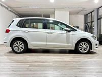 Usata VW Golf Sportsvan Comfortline 110 CV (80 kW) 2015 Bianco Monovolume