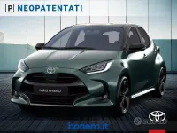 Ny Toyota Yaris Hybrid Premium 131 HK (96 kW) 2026 Grön Sedan