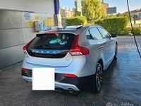 Usata Volvo V40 CC 120 CV (88 kW) 2018 Grigio Station wagon