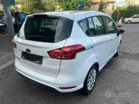 Usata Ford B-MAX Titanium 87 CV (63 kW) 2017 Bianco Monovolume