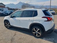 Usata Peugeot 2008 Allure 110 CV (80 kW) 2018 Bianco SUV