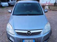Usata Opel Zafira Cosmo 140 CV (102 kW) 2010 Monovolume