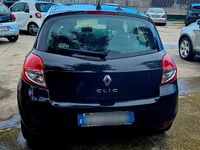 Usata Renault Clio II 75 CV (55 kW) 2011 Nero Berlina
