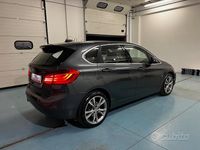 Usata BMW 218 Sport Line 149 CV (109 kW) 2016 Grigio Station wagon